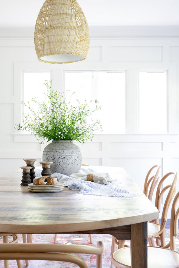 California casual dining room space