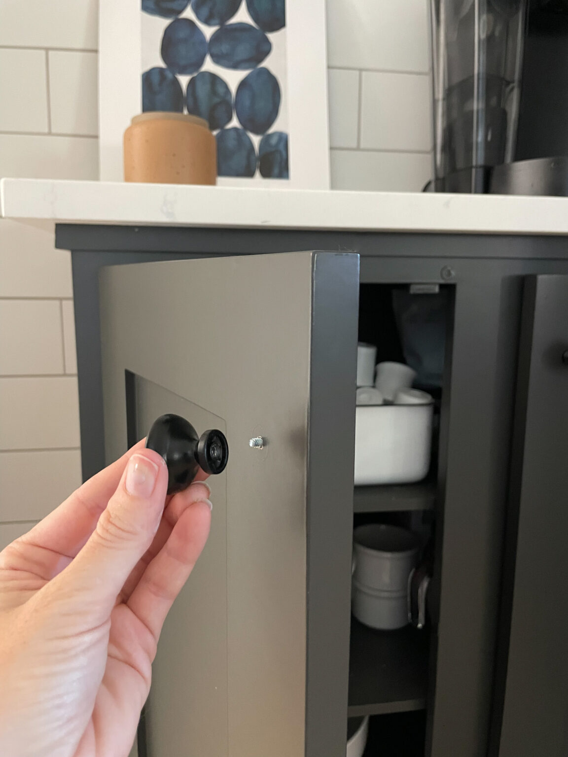 3 Essential Tips to Easily Install Hardware allisa jacobs