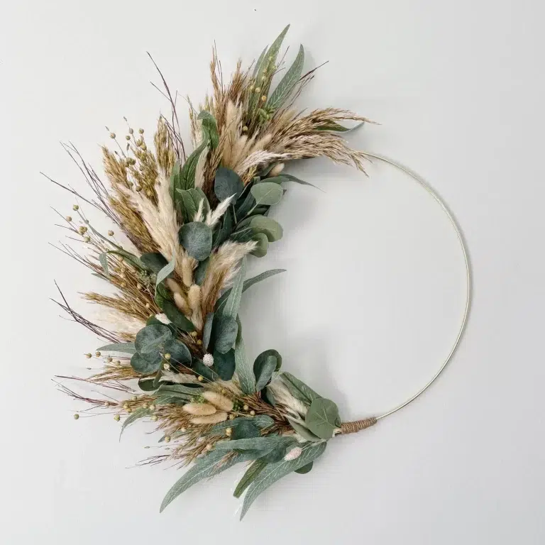 modern christmas wreath