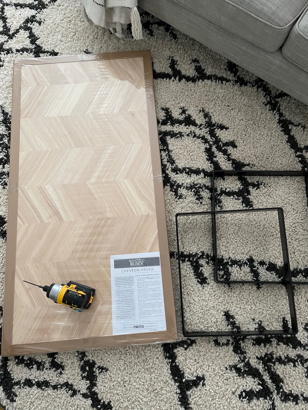 Modern DIY Coffee Table