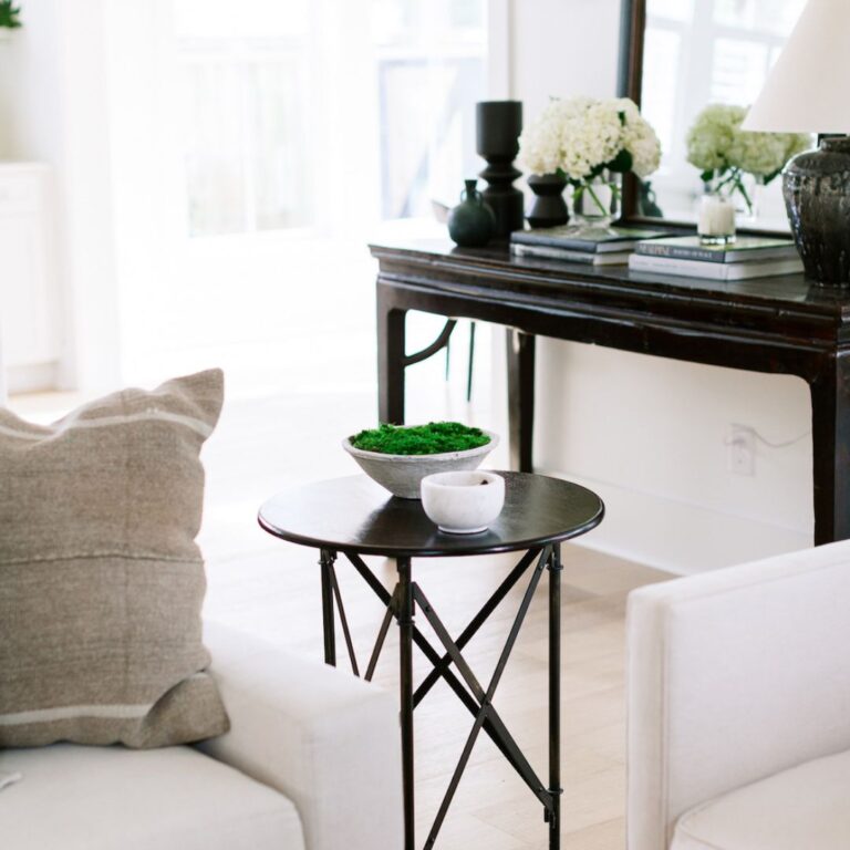 traditional decor living room